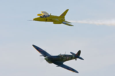 Gnat and Spitfire - tributr to Ray Hanna