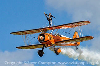 Breitling Wingwalkers
