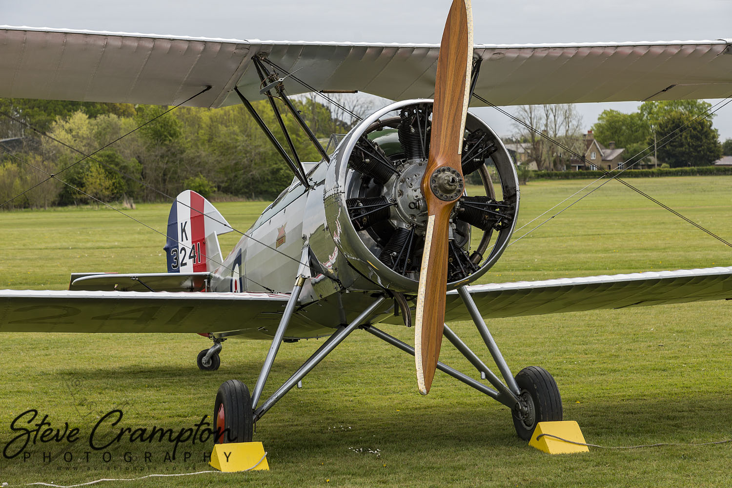 Avro Tutor
